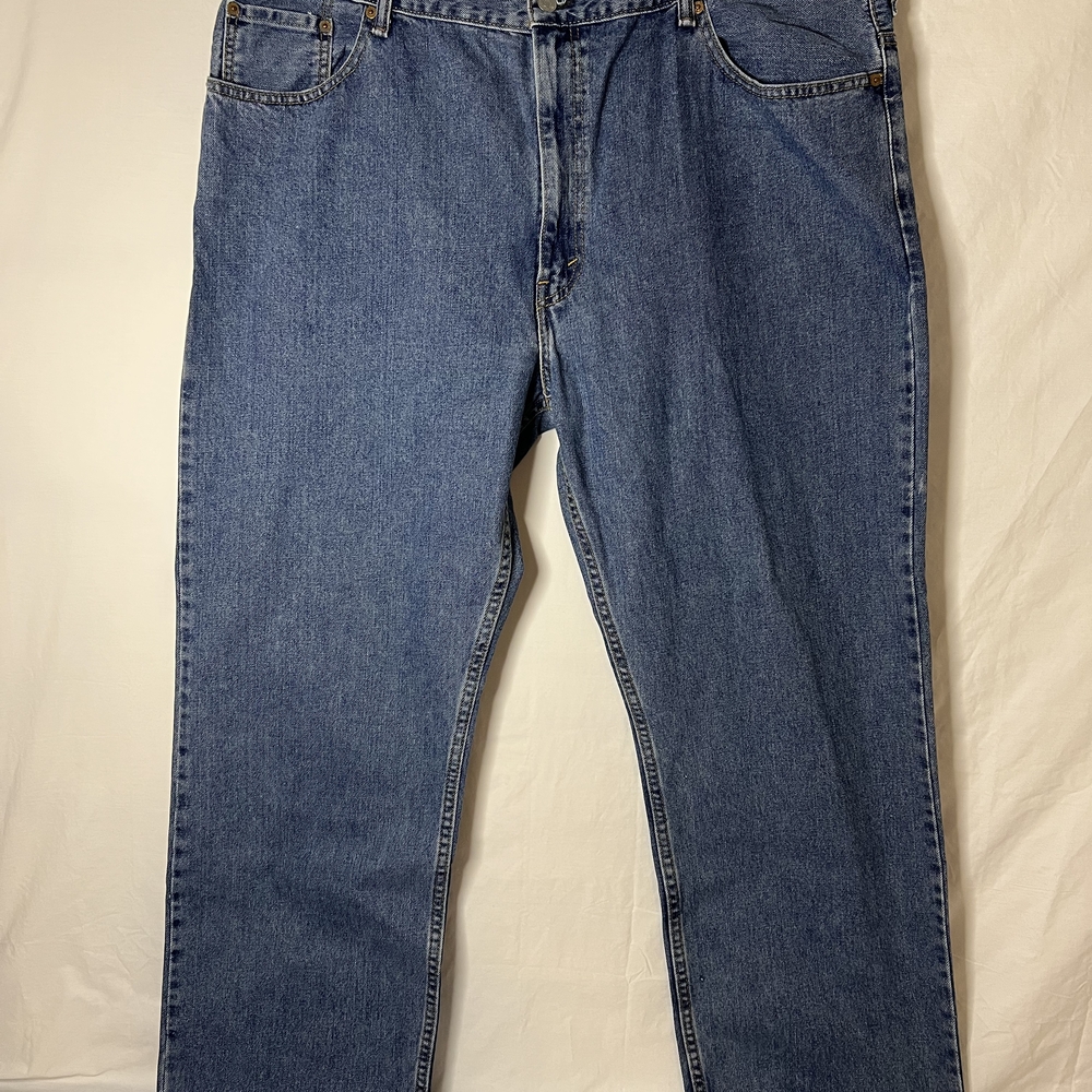 Levi's Relaxed Fit‎ Blue Jeans